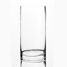 Load image into Gallery viewer, Medium Vase