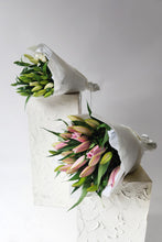 Load image into Gallery viewer, White Oriental Bouquet