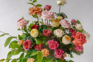 Luxe rose urn design