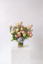 Load image into Gallery viewer, Seasonal Pastel vase design