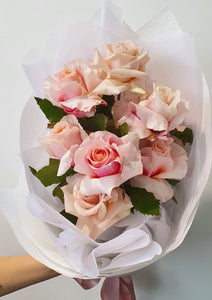 Pastel pinks reflexed rose bouquet