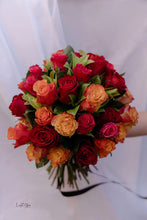 Load image into Gallery viewer, Jewel Rose Posy