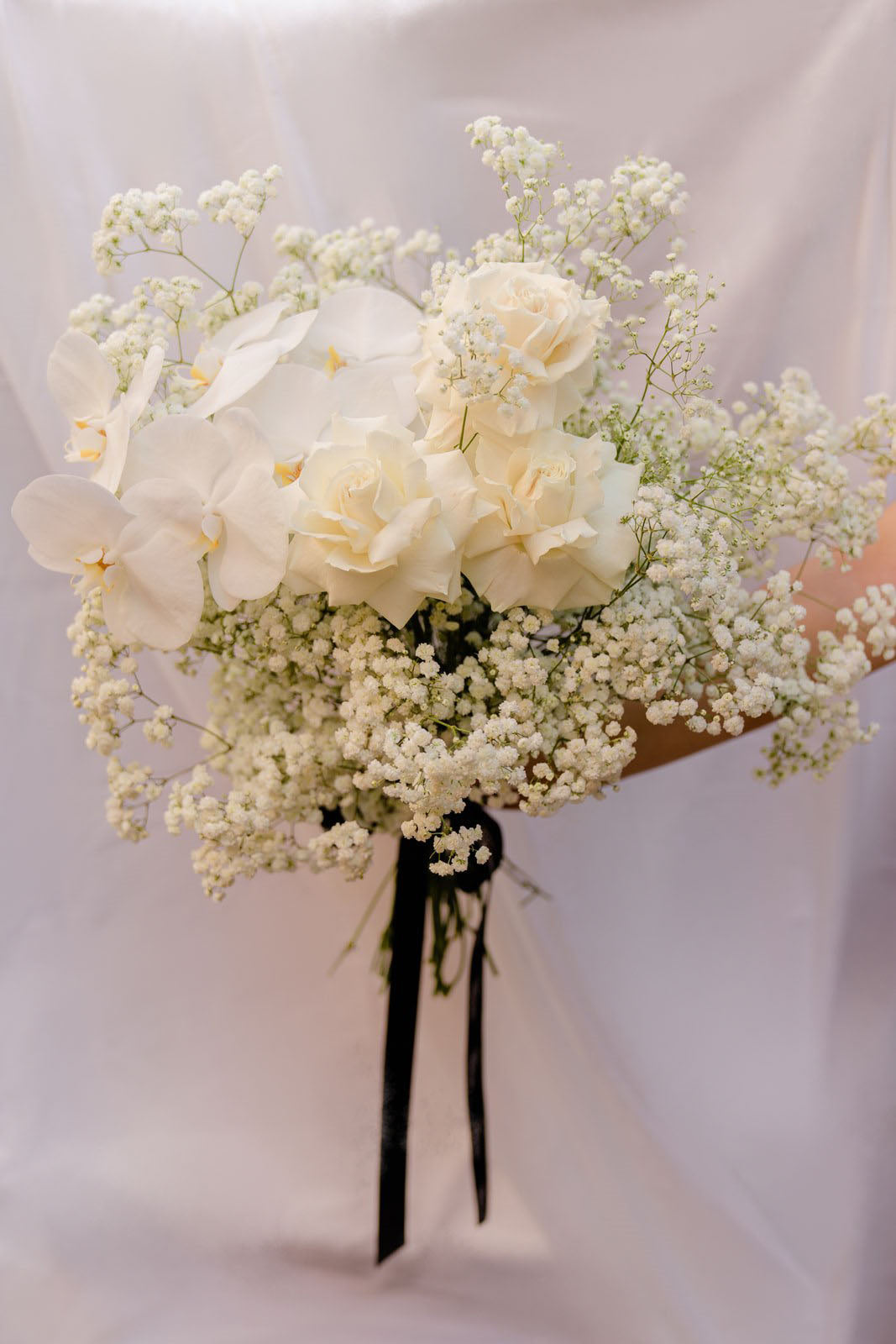 Snow White Bouquet Grand