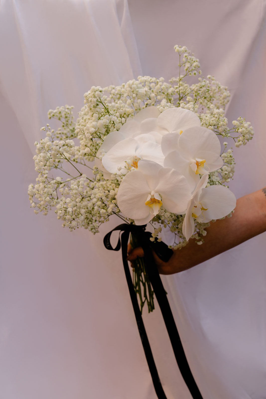 Snow White Bouquet Premium