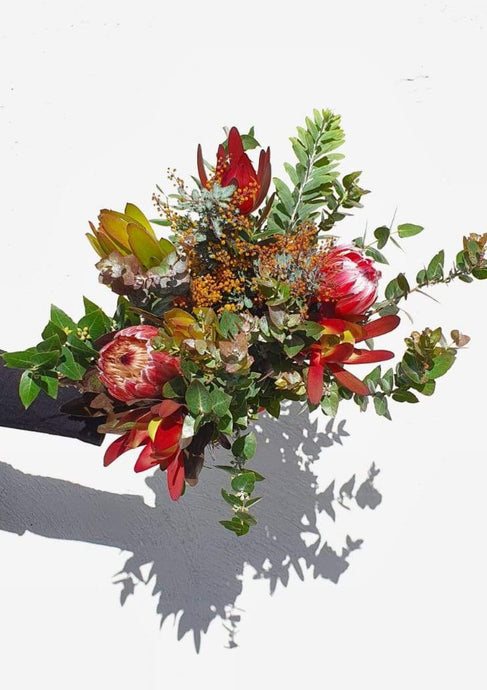 Premium mixed native posy