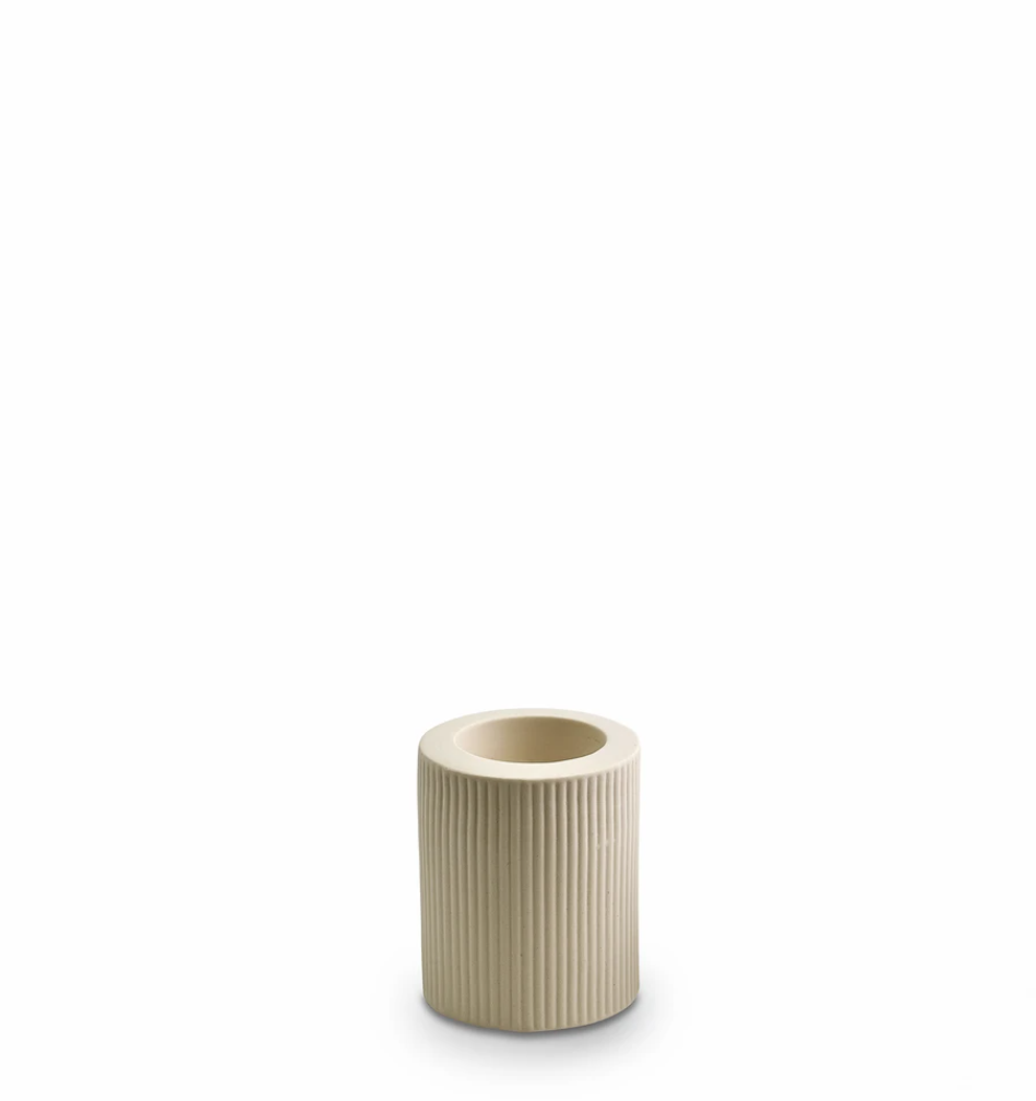 Ribbed Infinity Candle Holder Cream